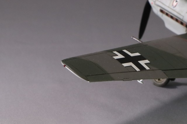 <Bf109 T-2 製作記> 翼端灯