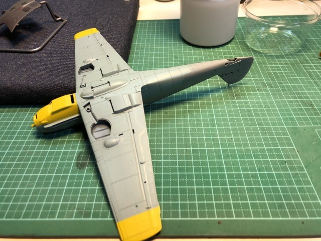 <Bf109 E-4/B 製作記> 百歩下がる(-_-;)