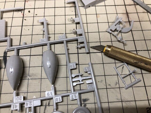 ＜九七式戦闘機 製作記＞ 部品が折れてる(-_-;)