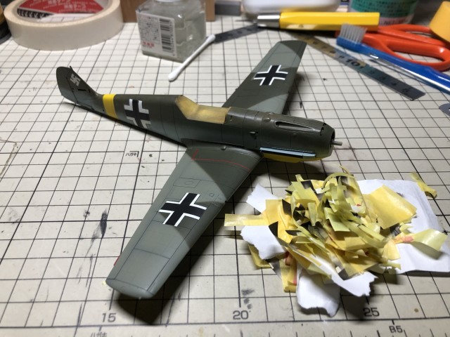 <Bf109 E-4/B 製作記> マスキング剥がし終わり