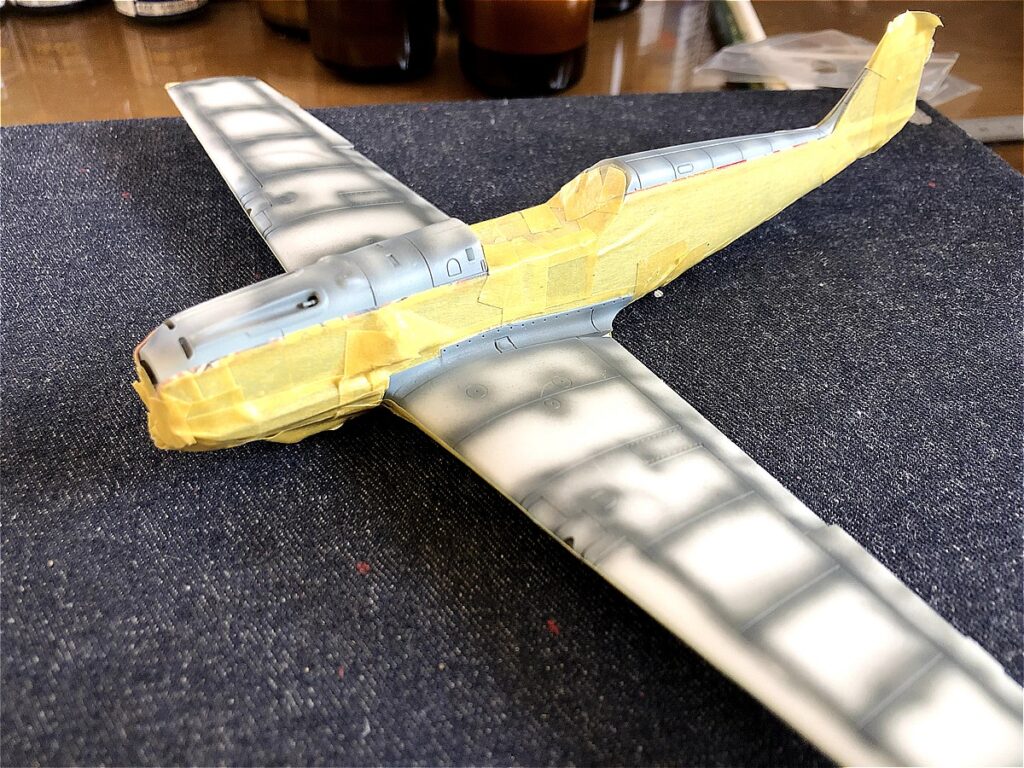 ＜Bf109 E-3 製作記＞ 胴体のマスキング