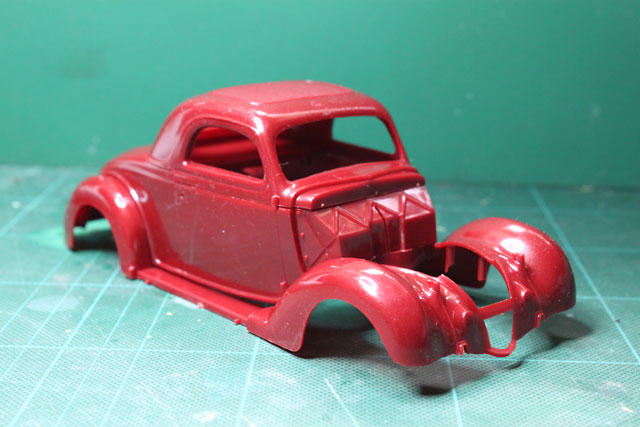 ＜1936 Ford Coupe 製作記＞ 形状確認_斜め前