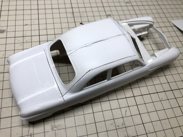 ＜1949 Ford 製作記＞ テンション抜く作業